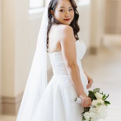 Hanan's Bridal
