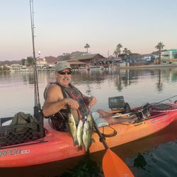 La Paz County Park - Fishing outside the roadrunner bar and grill