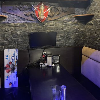 See-Scape - They have themed booths! This was the one we sat in! - Bars Near Me - Toronto, Ontario