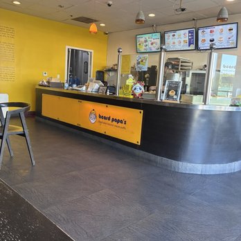 Beard Papa's Cream Puffs - Desserts Near Me - Monterey Park, California