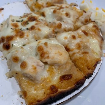 Pips Pub - Chicken on the Beach Pizza. Grilled chicken queso pizza with rice. Yummy! - Pizza Near Me - Evansville, Indiana
