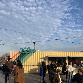 Hi-Lawn - Cocktail Bars Near Me - Washington, DC, District of Columbia