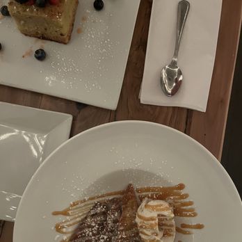 Whalers - Apple dessert - Bars Near Me - Bay Shore, New York Whalers - Apple dessert - Bars Near Me - Bay Shore, New York