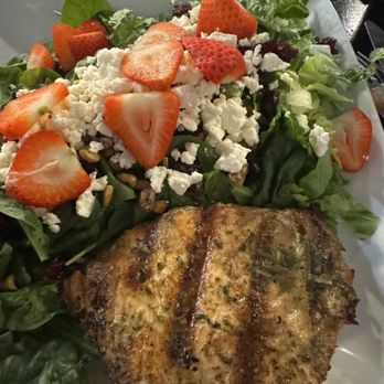 Mr Zeke's Restaurant - Burgers Near Me - Lakeside, Arizona