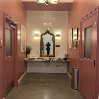 Simona's - Bathroom area - Coffee & Tea Near Me - Austin, Texas
