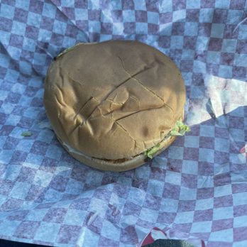 Hank's Hamburgers - Hank's single burger - Fast Food Near Me - Tulsa, Oklahoma