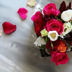 Olive & Cocoa - Our Avie Jou bouquet