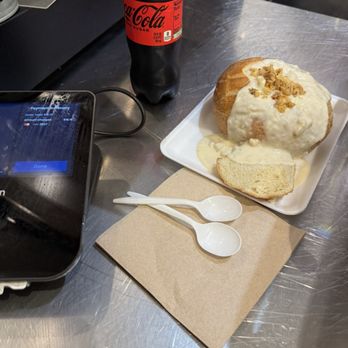 Quincy Market - Bread Bowl - Boston Chowda CO - Public Markets Near Me - Boston, Massachusetts Quincy Market - Bread Bowl - Boston Chowda CO - Public Markets Near Me - Boston, Massachusetts