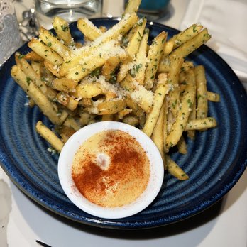 Lavelle - Truffle fries! They were seasoned to perfection! - Lounges Near Me - Toronto, Ontario