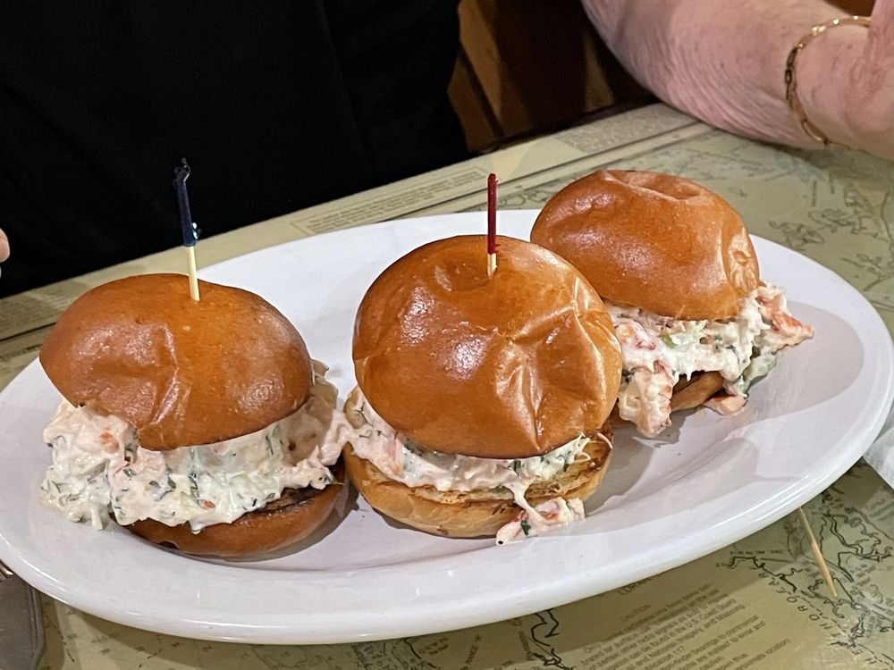 Suicide Bridge Restaurant Logo