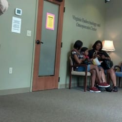 Virginia Endocrinology & Osteoporosis Center - Waiting area