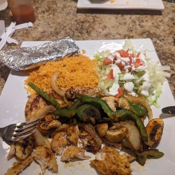 Don Patron - sauteed Chicken dish. - Mexican Near Me - Sterling Heights, Michigan