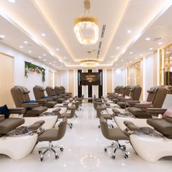 Palazzio Nail Lounge The Heights