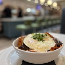 Twohey’s Restaurant - Chilaquiles