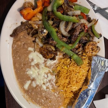 Del Mar Grill & Cantina - Shrimp and carne asada plate - Mexican Near Me - Yucaipa, California Del Mar Grill & Cantina - Shrimp and carne asada plate - Mexican Near Me - Yucaipa, California