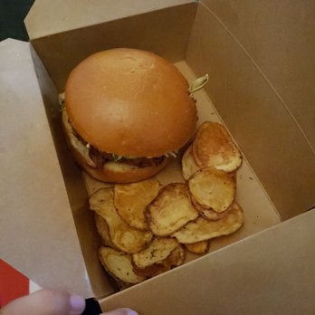 Yafa Cafe - More chips - Cafes Near Me - Brooklyn, New York