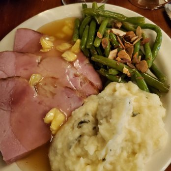 Glen Iris Inn - Ham Dinner - Bed & Breakfast Near Me - Castile, New York