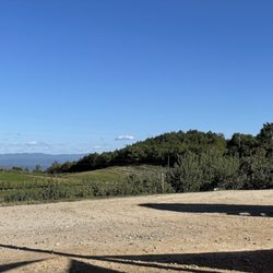 Perry Lowe Orchards - Beautiful views