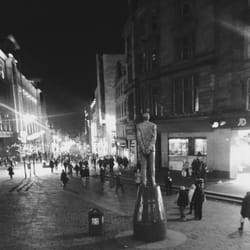 Donald Dewar Statue