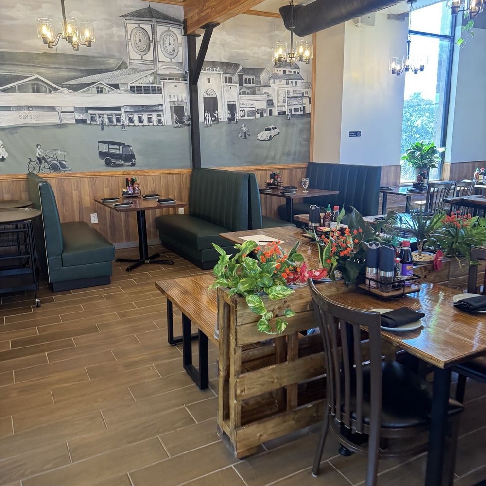 Old Saigon Vietnamese Bistro - Coffee & Tea Near Me - Austin, Texas