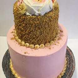 The Crystal Cupcakery