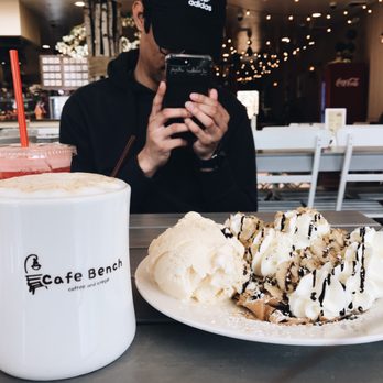 Cafe Bench - Cafes Near Me - Flushing, New York