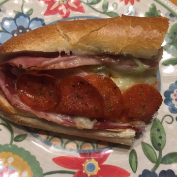 Gennaro's Chicago Style Pizza - Italian Grinder - Pizza Near Me - Pottstown, Pennsylvania Gennaro's Chicago Style Pizza - Italian Grinder - Pizza Near Me - Pottstown, Pennsylvania