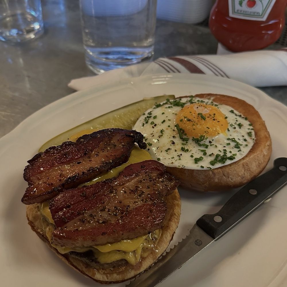 Au Cheval - Standard burger with added bacon + egg - Bars Near Me - Chicago, Illinois Au Cheval - Standard burger with added bacon + egg - Bars Near Me - Chicago, Illinois