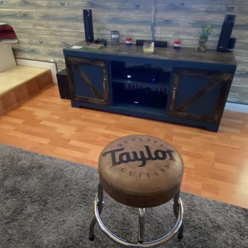Guitar Center - Taylor Guitar Stool, looks amazing! - Musical Instruments & Teachers Near Me - San Mateo, California Guitar Center - Taylor Guitar Stool, looks amazing! - Musical Instruments & Teachers Near Me - San Mateo, California