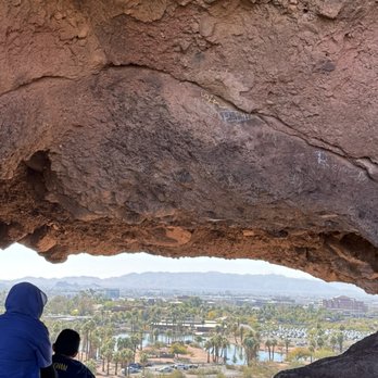 Hole-in-the-Rock - Hiking Near Me - Phoenix, Arizona Hole-in-the-Rock - Hiking Near Me - Phoenix, Arizona