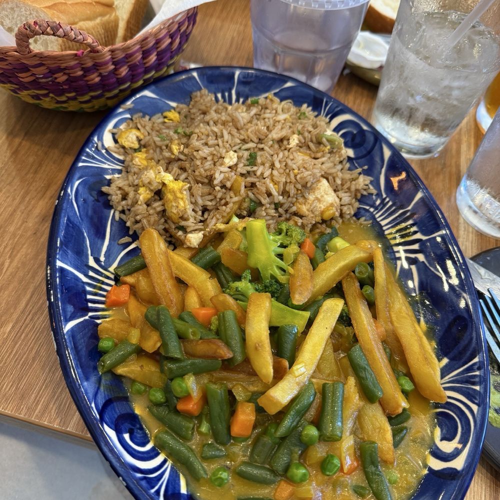Vegetable Inka Special with fried rice