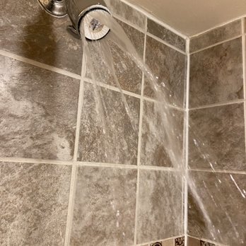 Appalachian Hotel - For $500+ a night they could put a better showerhead in. - Hotels Near Me - Vernon, New Jersey