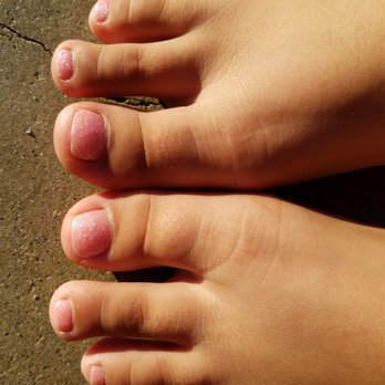 Pamper Nails & Spa - Kids pedi $13.50 (glow in the dark nail Polish ) - Nail Salons Near Me - Pomona, California Pamper Nails & Spa - Kids pedi $13.50 (glow in the dark nail Polish ) - Nail Salons Near Me - Pomona, California