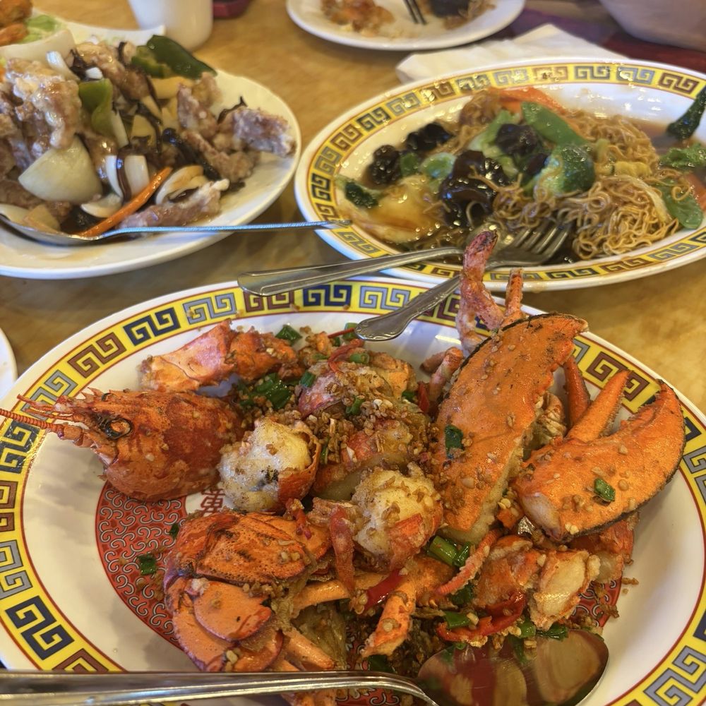 Lobster King - Salt and Pepper Lobster - Seafood Near Me - Honolulu, Hawaii Lobster King - Salt and Pepper Lobster - Seafood Near Me - Honolulu, Hawaii