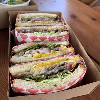 Dad's Luncheonette - Shared a hamburger and mushroom sandwich with my wife... absolutely the best, organic burgers I have had in a loooong time ! - New American Near Me - Half Moon Bay, California