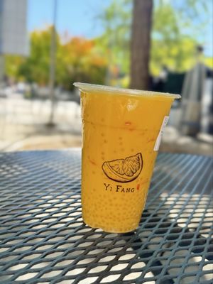 Yi Fang Taiwan Fruit Tea by null