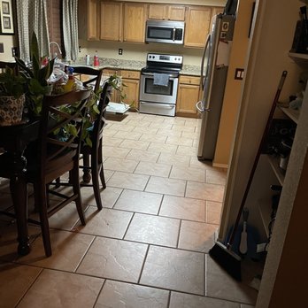 Re-New Cabinets - Before remodel - General Contractors Near Me - Chandler, Arizona