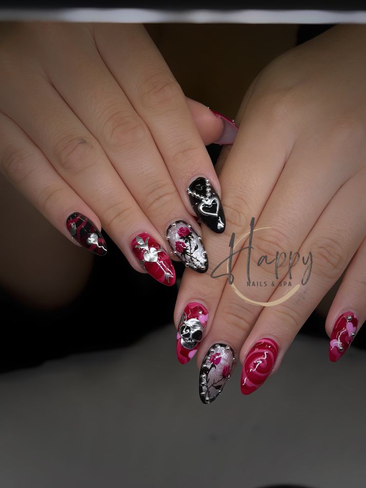 Happy Nails & Spa Logo