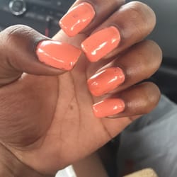 Nails 2000 - It was gel polish looks disgusting!!!