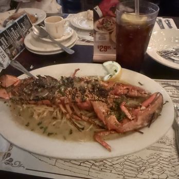 Vincent's Clam Bar - Seafood Near Me - Carle Place, New York Vincent's Clam Bar - Seafood Near Me - Carle Place, New York