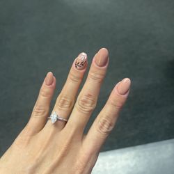 Pro Nails