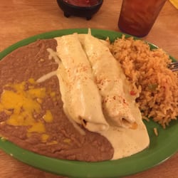 Los Amigos - Looks and taste amazing! Shhhhh don't tell my wife I was eating this she will kill me for not taking her!!