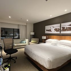 Delta Hotels by Marriott Dartmouth - Bedroom