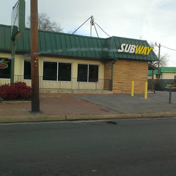 Subway - a view of the outside of a subway restaurant - Sandwiches Near Me - Durham, North Carolina