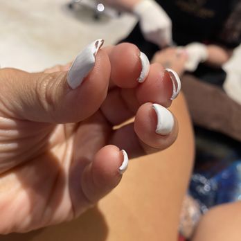 Anthony Vince' Nail Spa - Polish missing on tips. - Nail Salons Near Me - Riverton, Utah Anthony Vince' Nail Spa - Polish missing on tips. - Nail Salons Near Me - Riverton, Utah