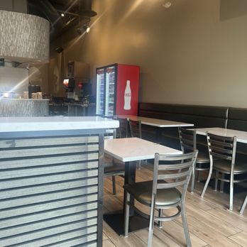 Maiwand Kabob - Seating - Afghan Near Me - Hanover, Maryland