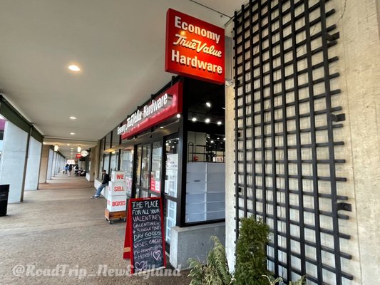 Economy True Value Hardware