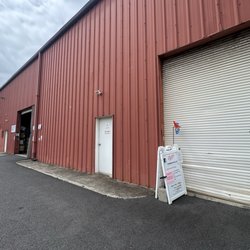 Harders - 1. Order online, park outside along warehouse