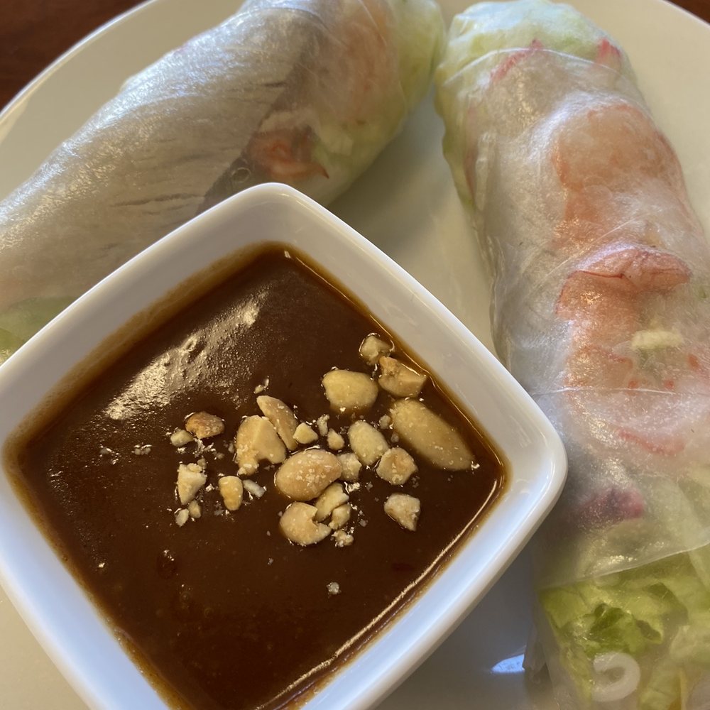 Pork and shrimp spring rolls Pork and shrimp spring rolls