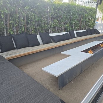 Birba - Sitting area - Pizza Near Me - Palm Springs, California Birba - Sitting area - Pizza Near Me - Palm Springs, California